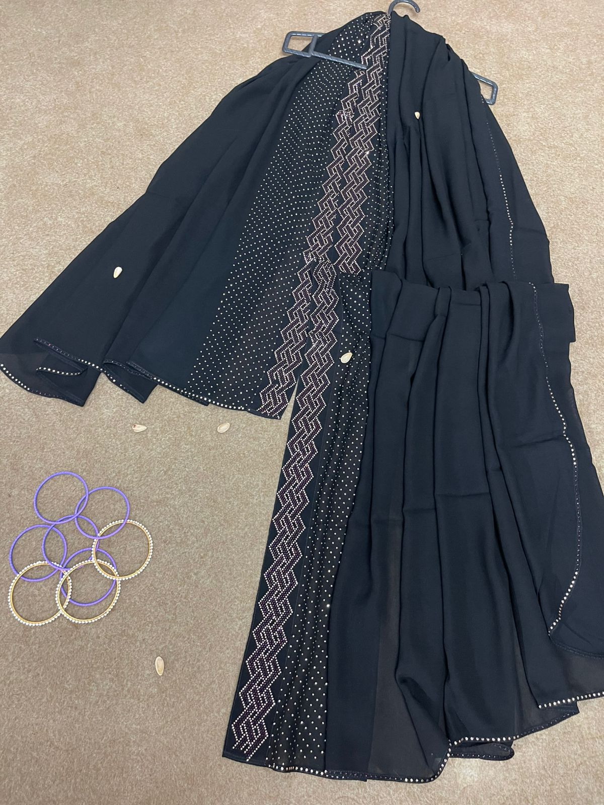 DZ-05 Black chiffon shawl with Stones
