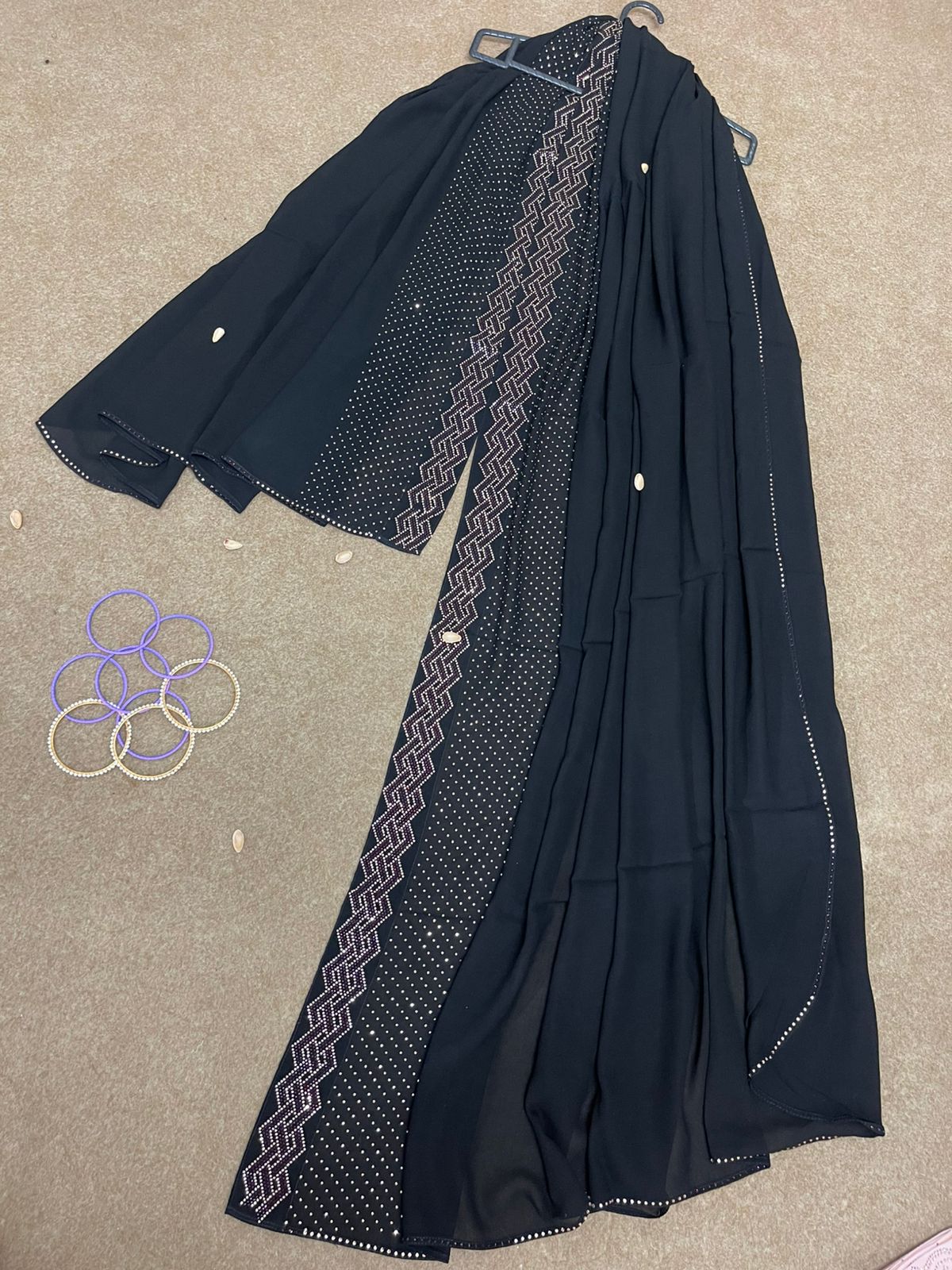 DZ-05 Black chiffon shawl with Stones