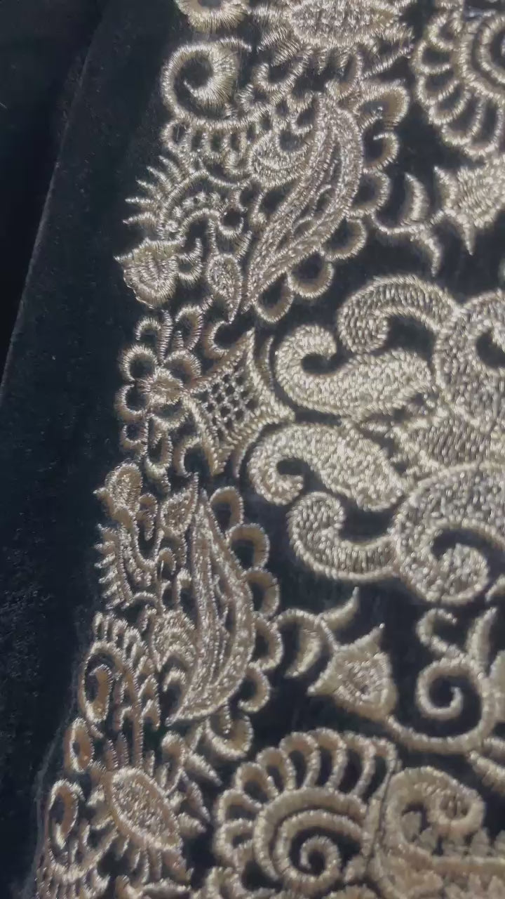DZ-10 Luxury Valvet Embroidery Shawl